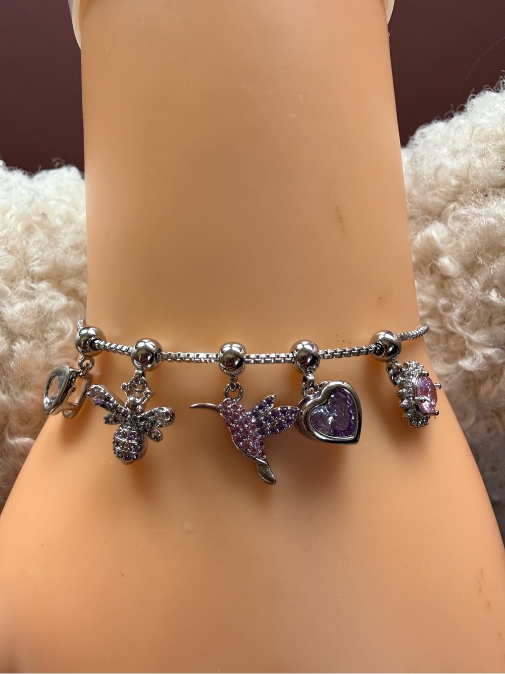 Kohl’s Silver Tone Charm Bracelet Bee Hummingbird Heart Adjustable Crystal
